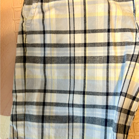 3t boys Janie and Jack shorts - Picture 3 of 4